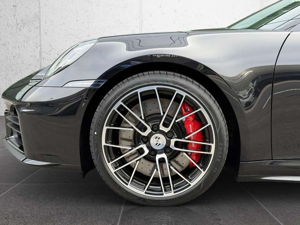 Porsche 992 - Imagem 6