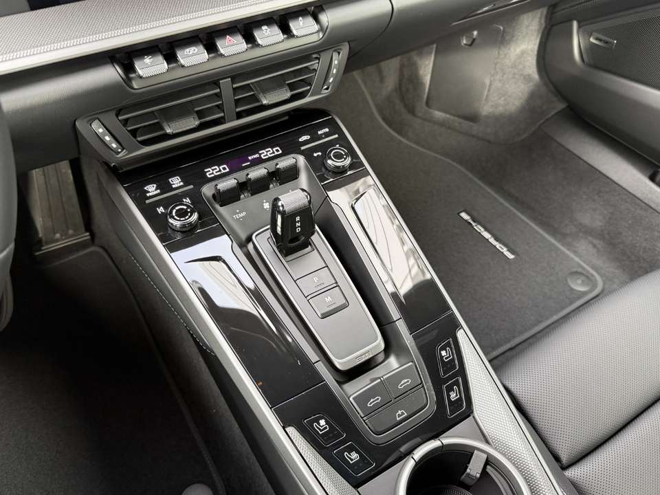 Porsche 992 - Imagem 13