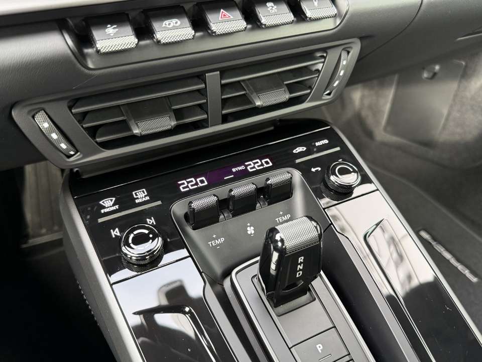 Porsche 992 - Imagem 14