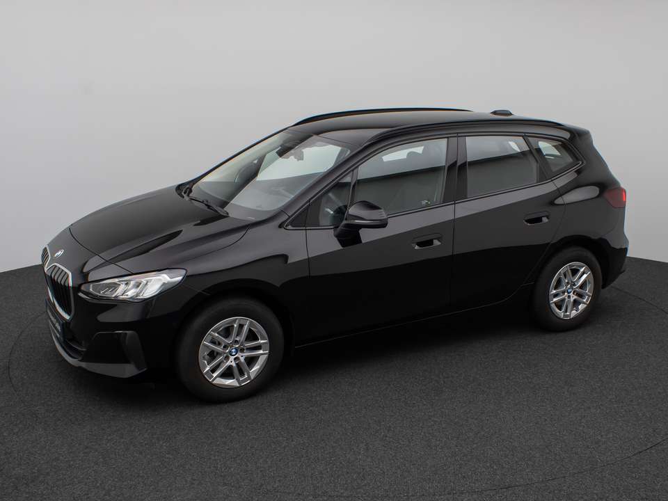 BMW 216 - Imagem 12