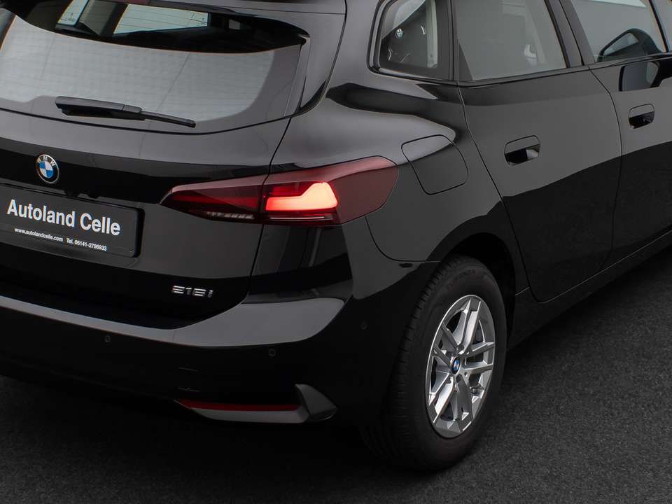 BMW 216 - Imagem 14