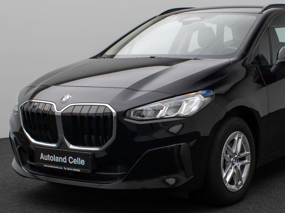 BMW 216 - Imagem 15