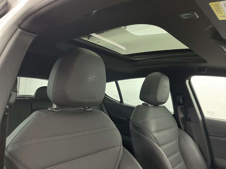 Alfa Romeo Tonale - Imagem 10