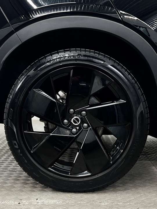 Volvo XC40 - Imagem 10
