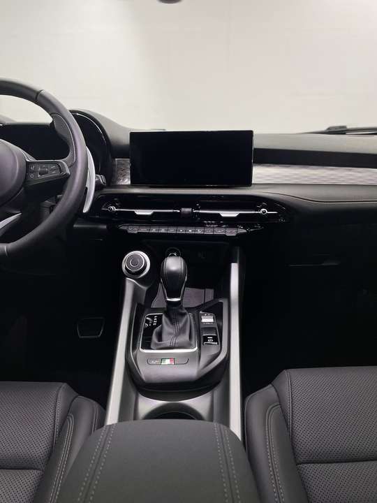 Alfa Romeo Tonale - Imagem 15