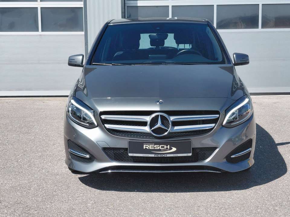 Mercedes-Benz B 180 - Imagem 3
