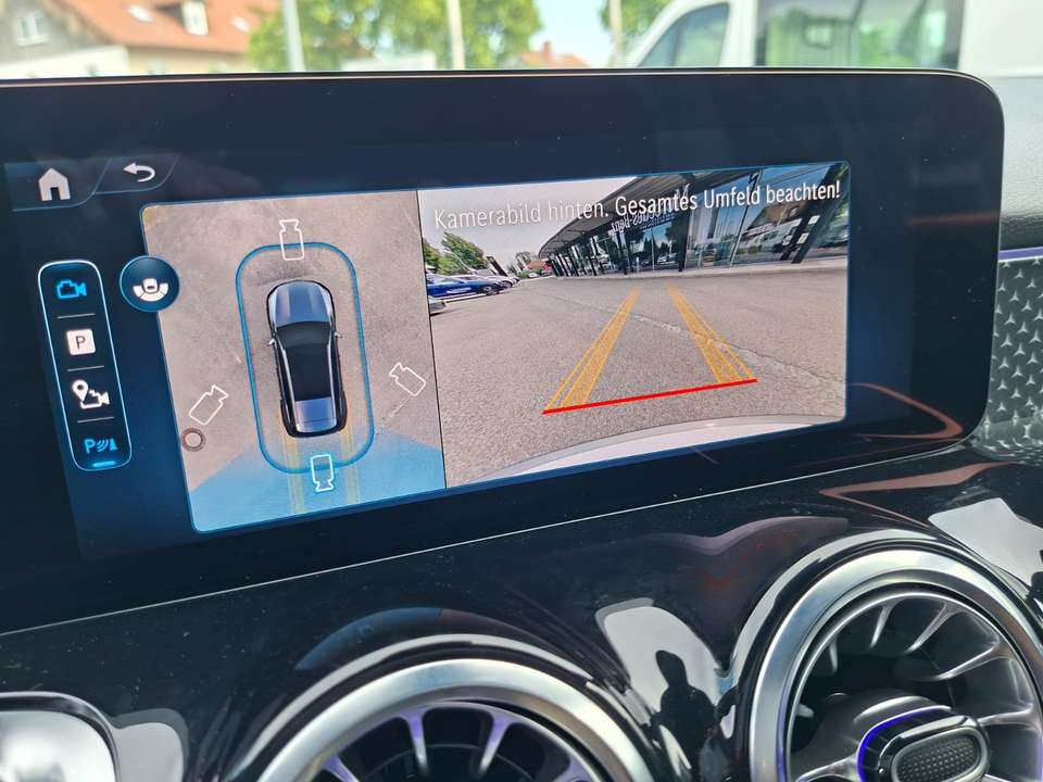 Mercedes-Benz GLB 250 - Imagem 8