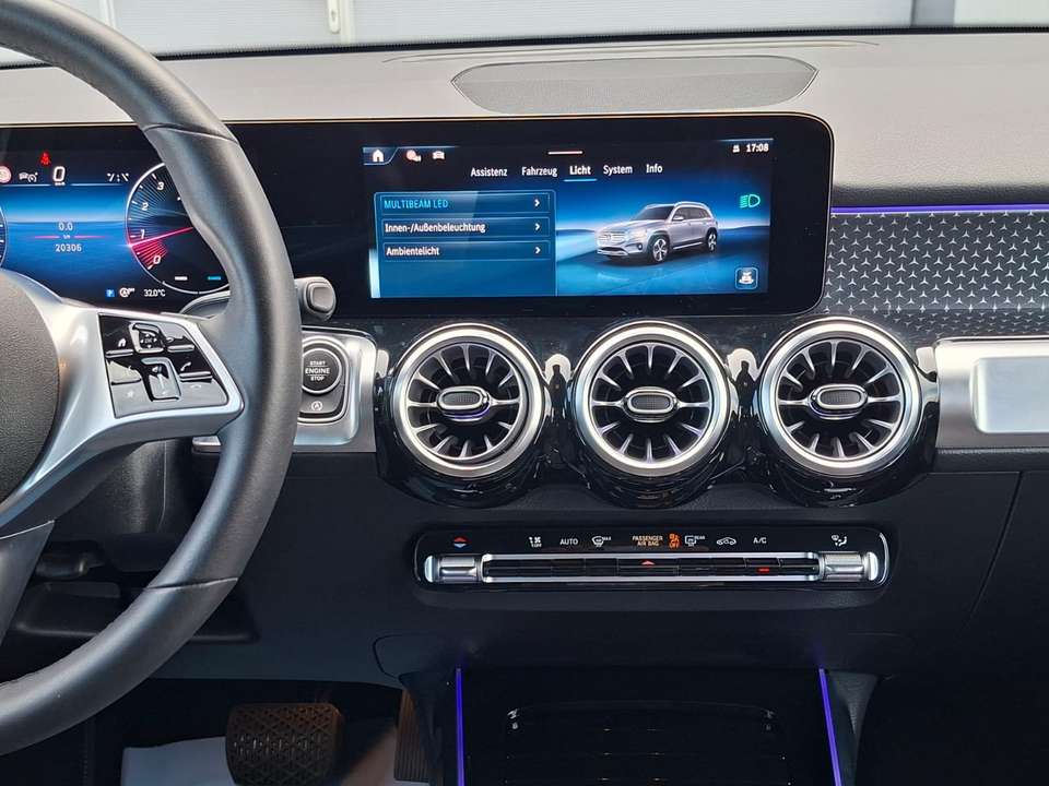 Mercedes-Benz GLB 250 - Imagem 14