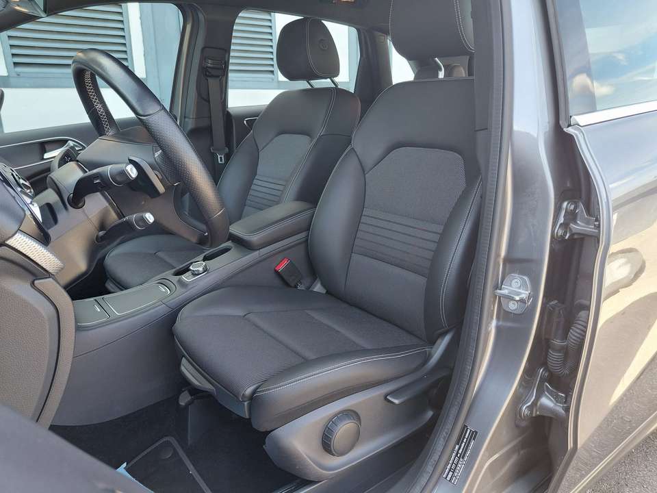 Mercedes-Benz B 180 - Imagem 15