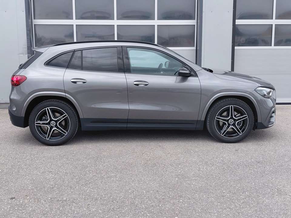 Mercedes-Benz GLA 220 - Imagem 3