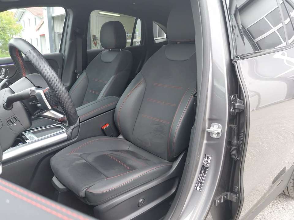 Mercedes-Benz GLA 220 - Imagem 8