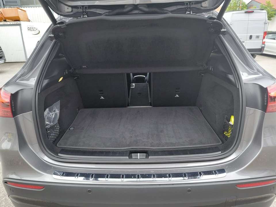 Mercedes-Benz GLA 220 - Imagem 9
