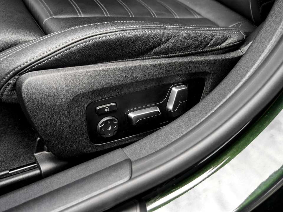 BMW i4 - Imagem 14