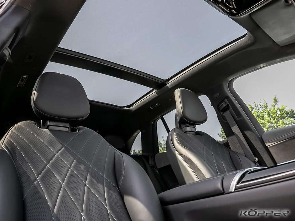 Mercedes-Benz EQE SUV - Imagem 8