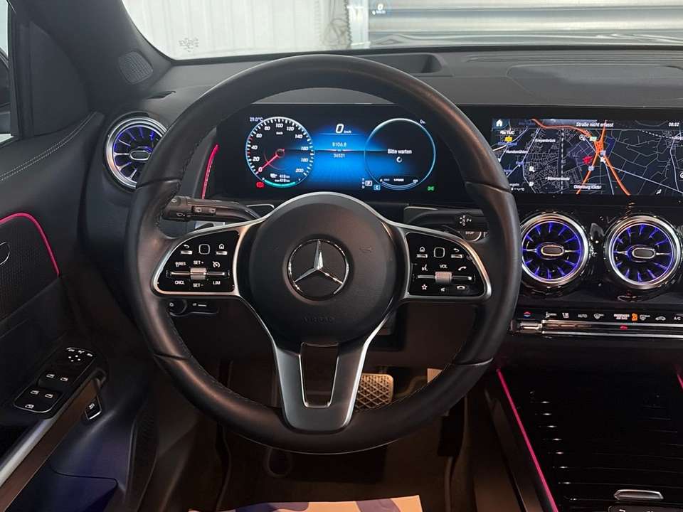 Mercedes-Benz EQB 250 - Imagem 9