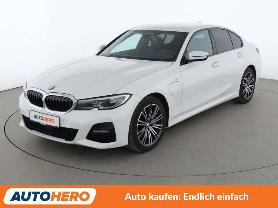 BMW 330 - Imagem 1