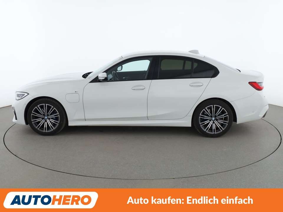 BMW 330 - Imagem 3