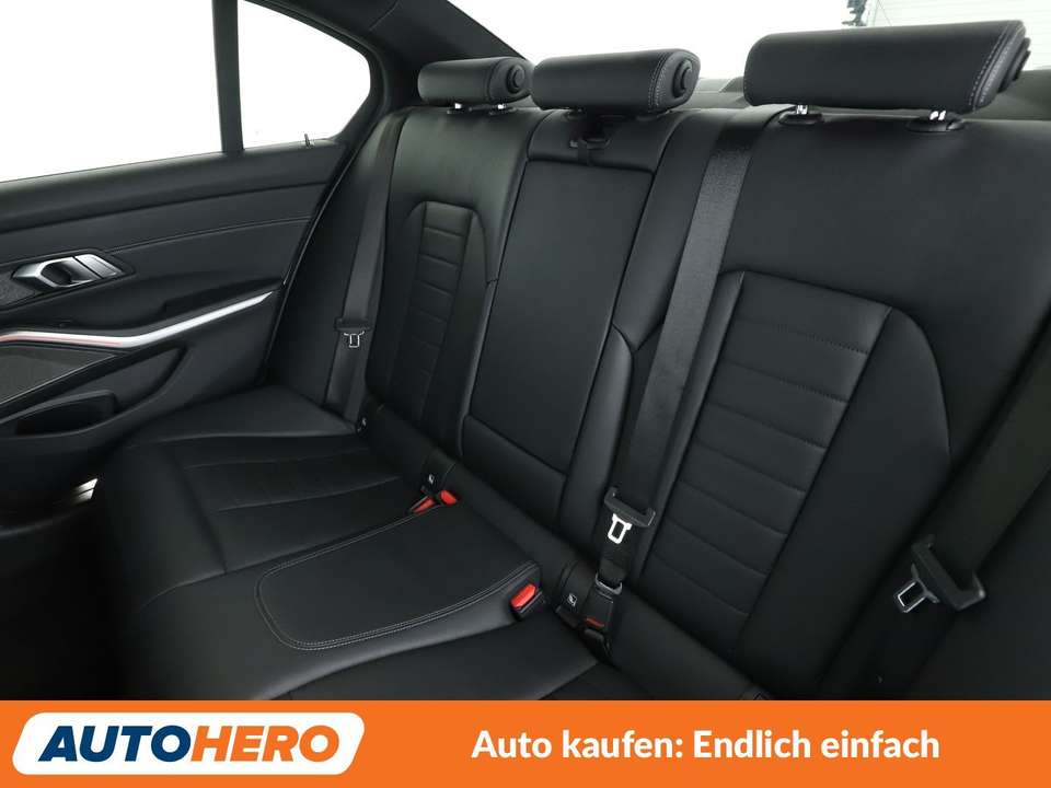 BMW 330 - Imagem 14