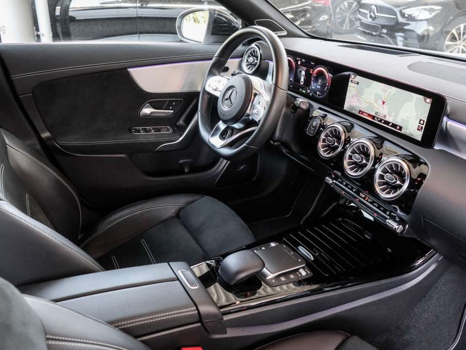 Mercedes-Benz CLA 250 - Imagem 4