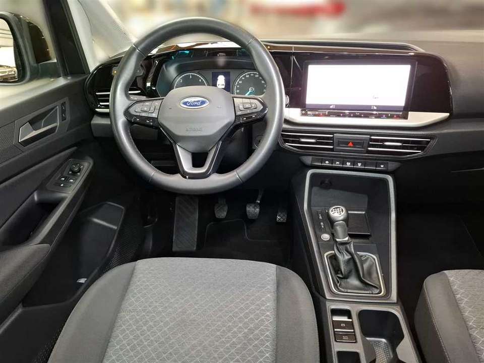 Ford Grand Tourneo - Imagem 9