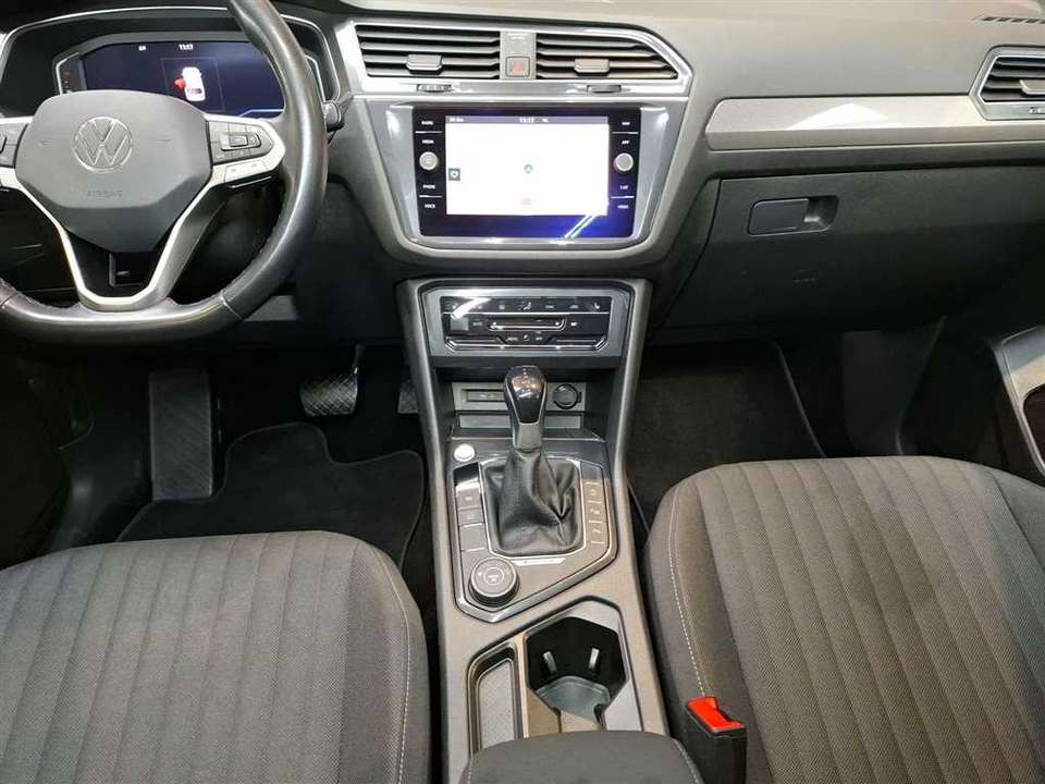 Volkswagen Tiguan Allspace - Imagem 13