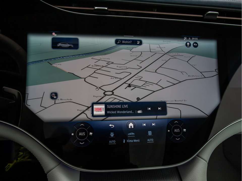 Mercedes-Benz EQE SUV - Imagem 14