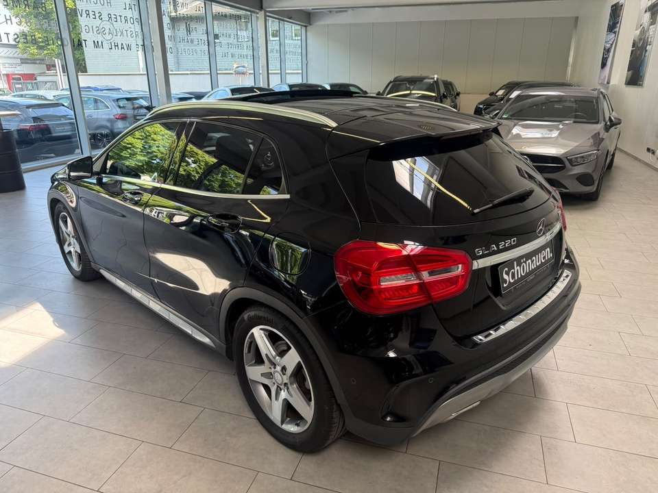 Mercedes-Benz GLA 220 - Imagem 4