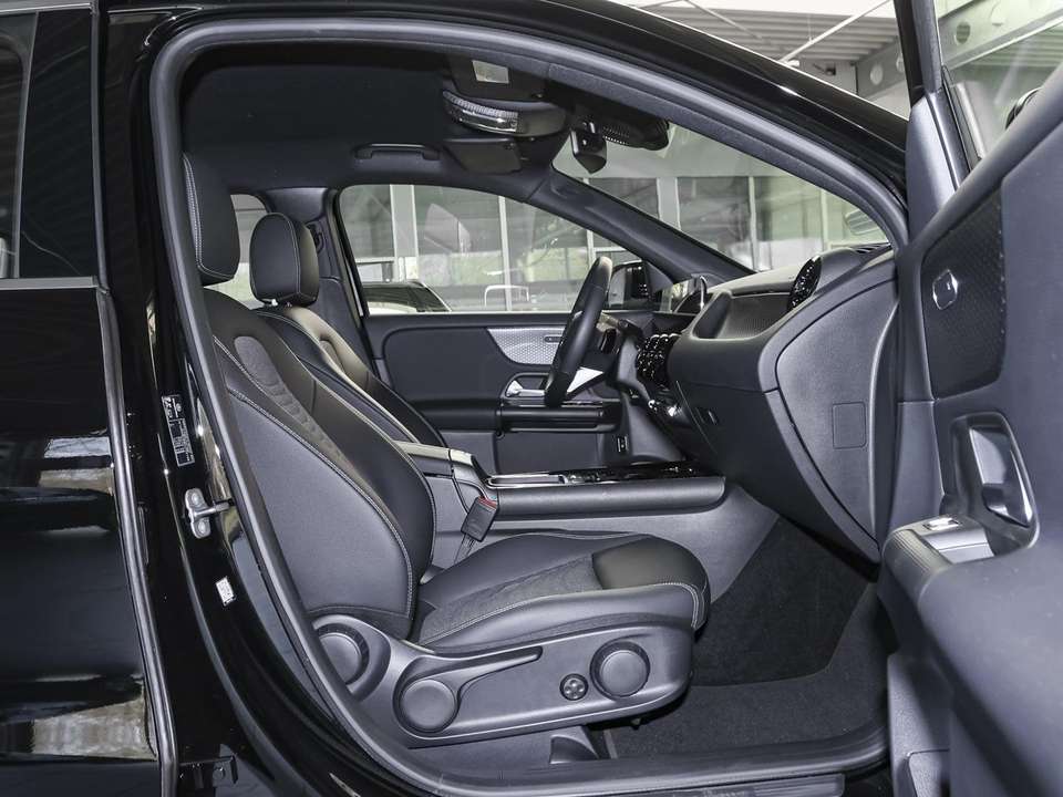 Mercedes-Benz GLA 200 - Imagem 6