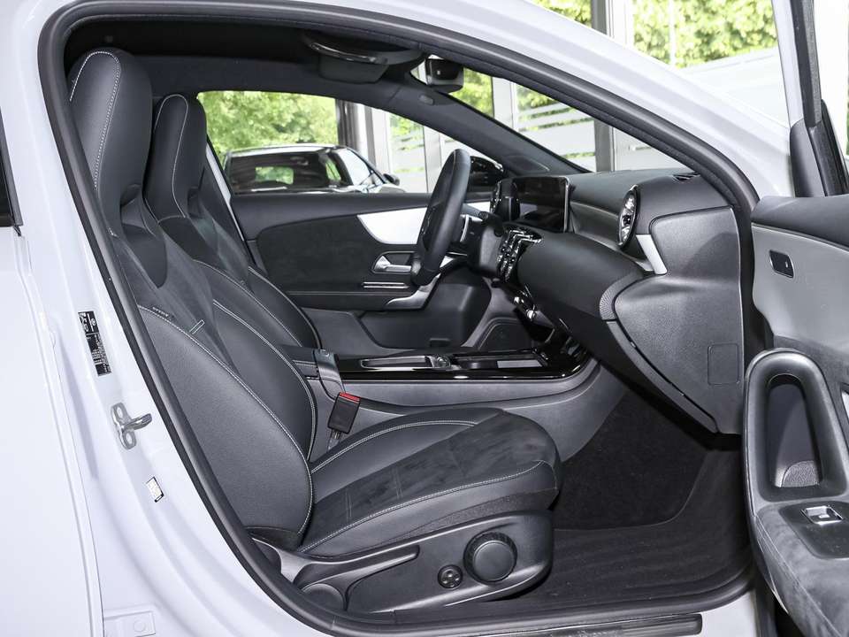 Mercedes-Benz A 200 - Imagem 6
