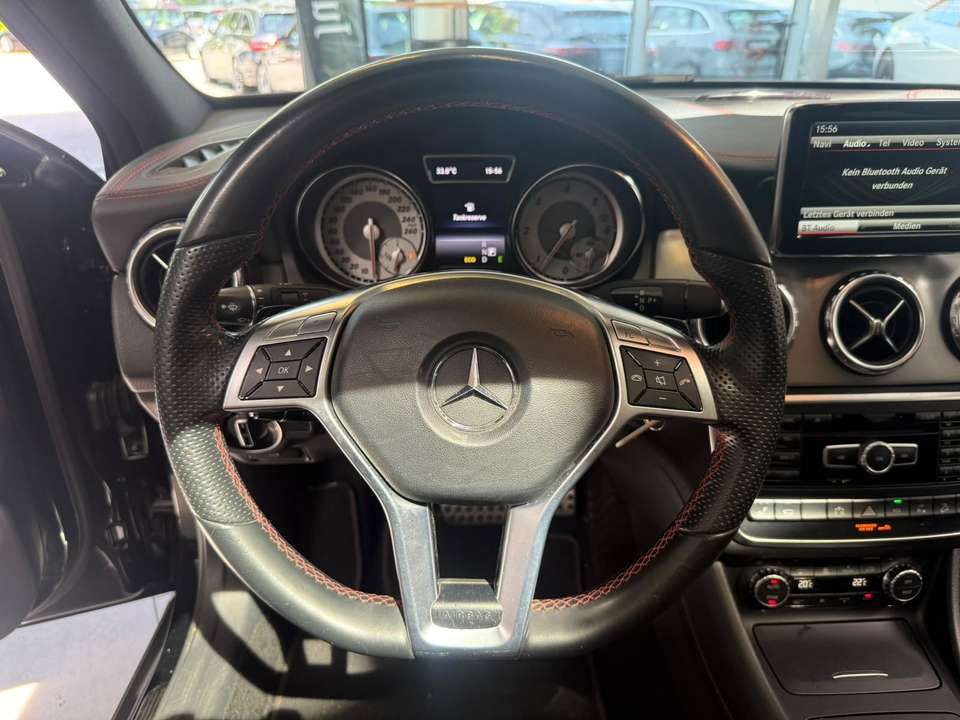 Mercedes-Benz GLA 220 - Imagem 10