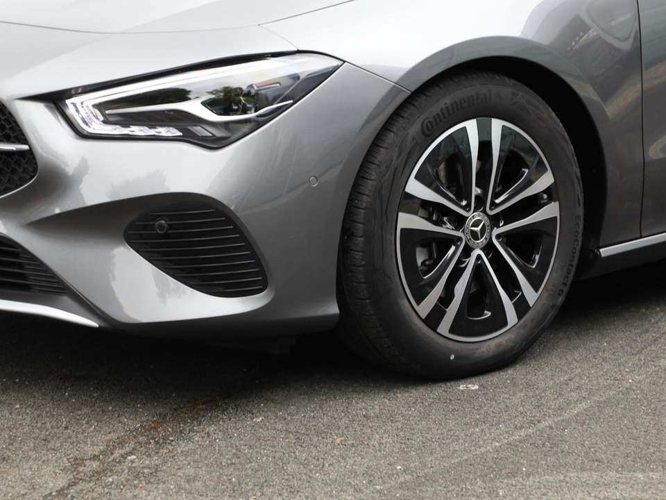 Mercedes-Benz CLA 200 - Imagem 9