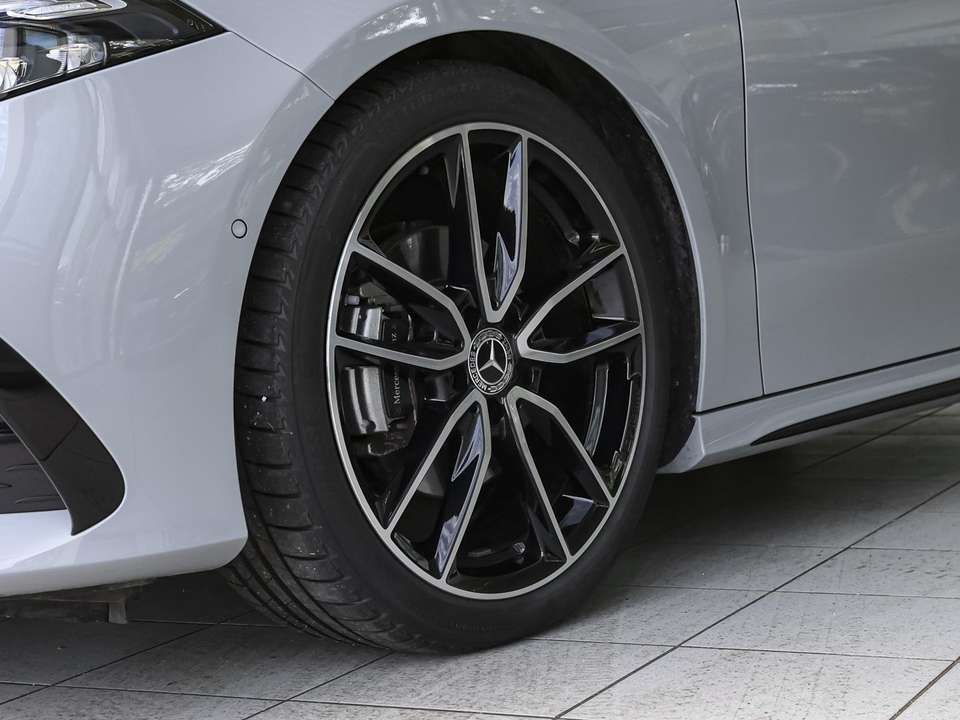 Mercedes-Benz A 200 - Imagem 8