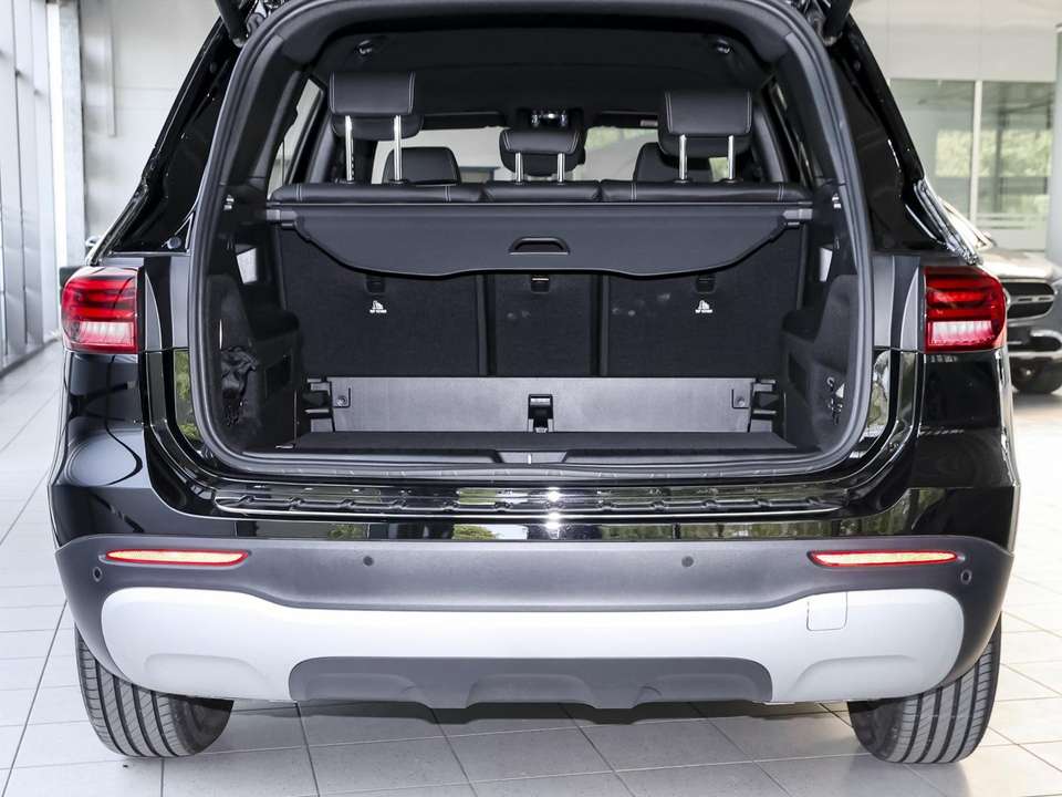 Mercedes-Benz GLB 200 - Imagem 12