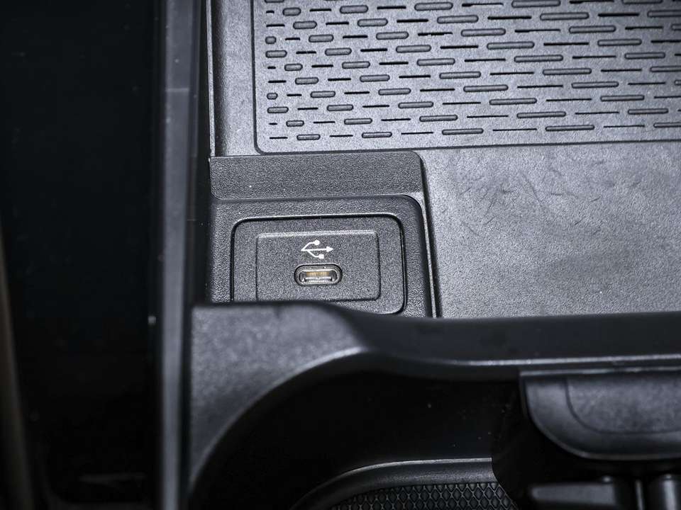 Mercedes-Benz A 200 - Imagem 14