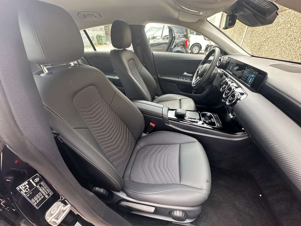 Mercedes-Benz CLA 200 - Imagem 6