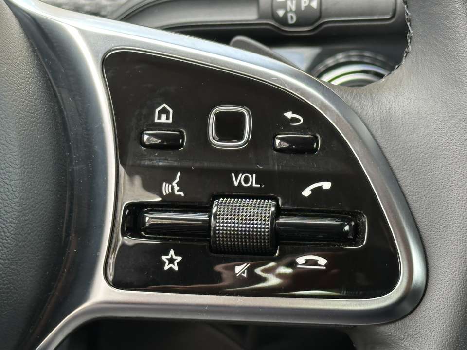 Mercedes-Benz CLA 200 - Imagem 10
