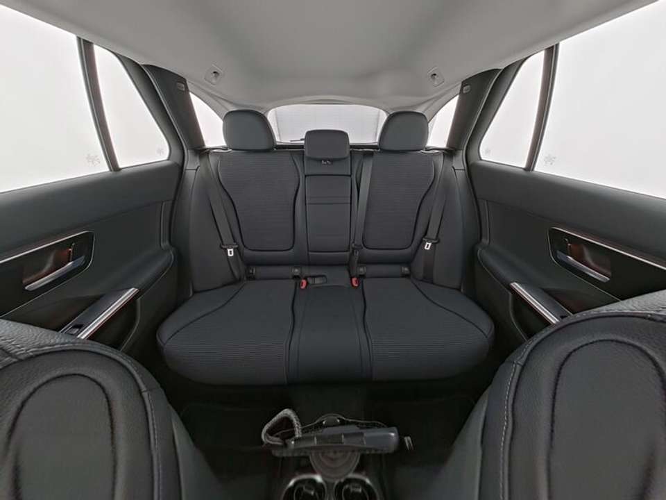 Mercedes-Benz C 220 - Imagem 7