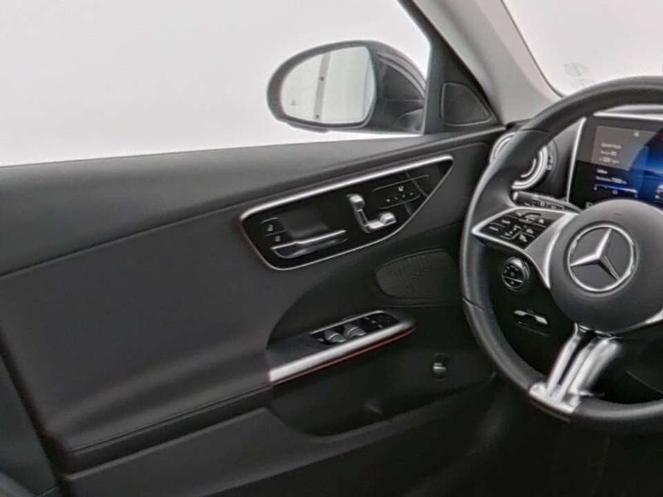 Mercedes-Benz C 220 - Imagem 8