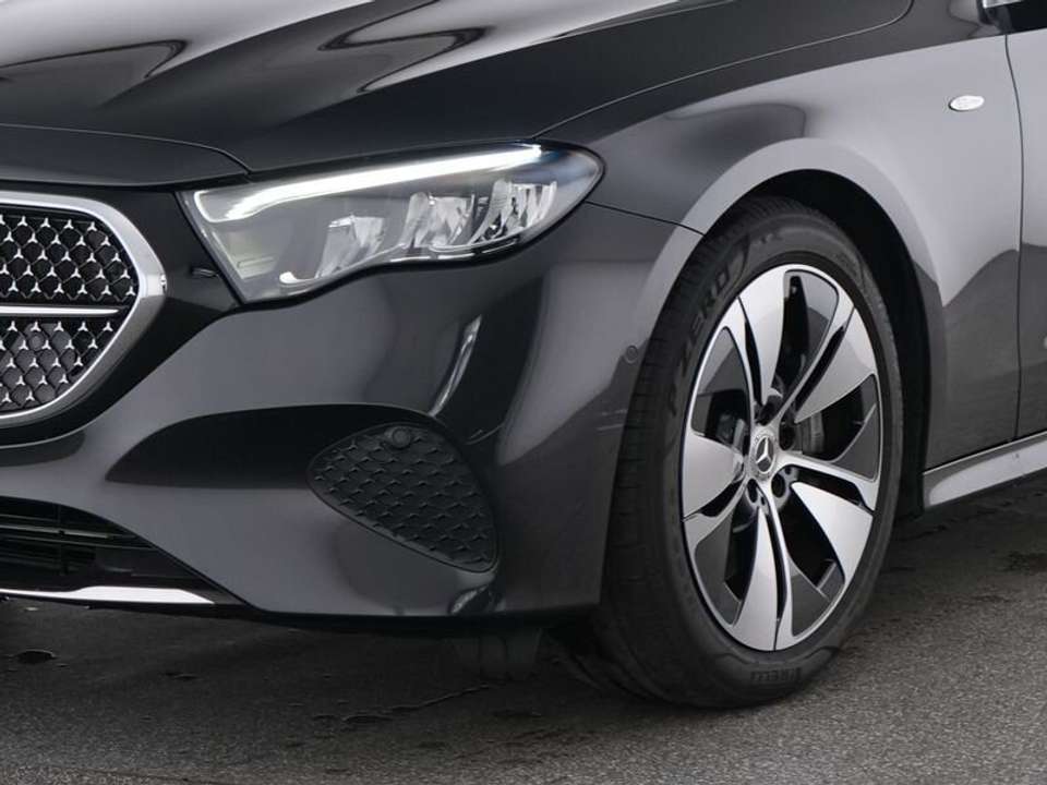 Mercedes-Benz E 300 - Imagem 3