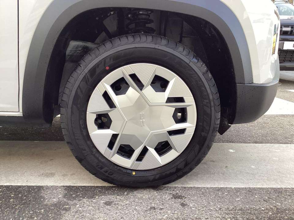 Dacia Spring - Imagem 5