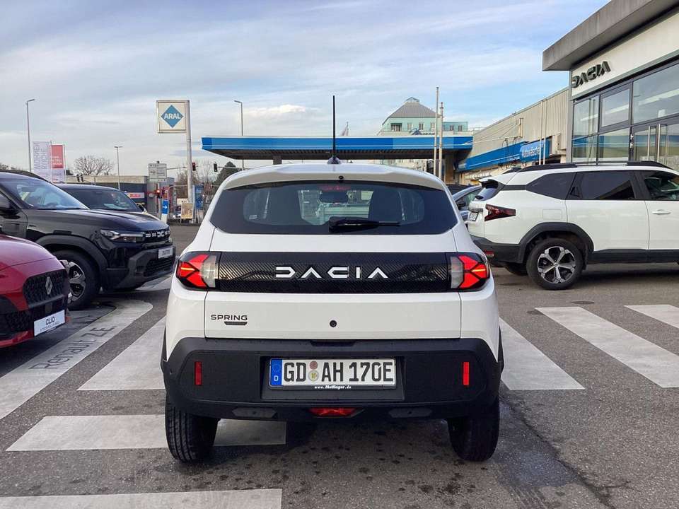 Dacia Spring - Imagem 9