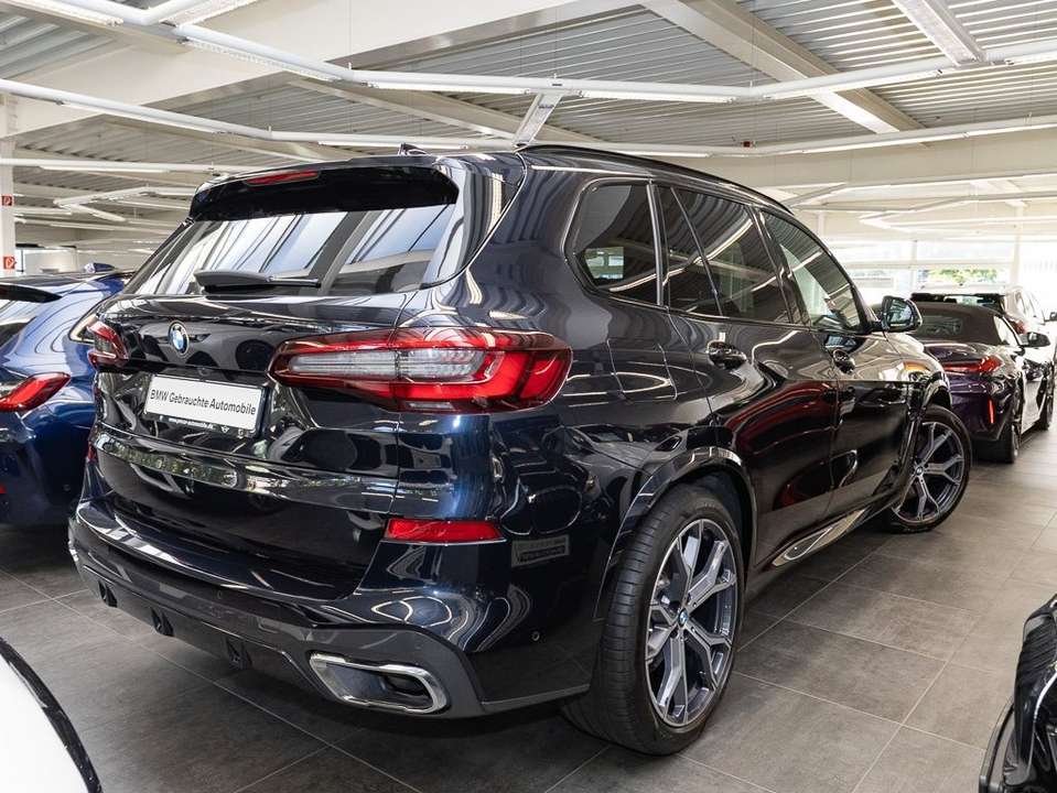 BMW X5 - Imagem 2