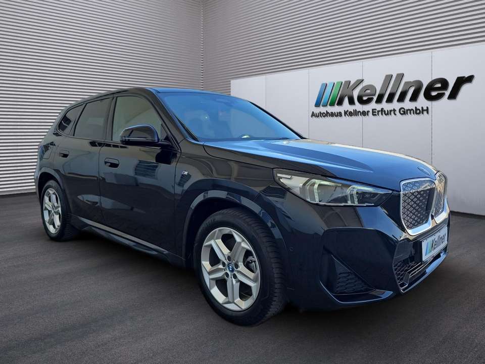 BMW iX1 - Imagem 2