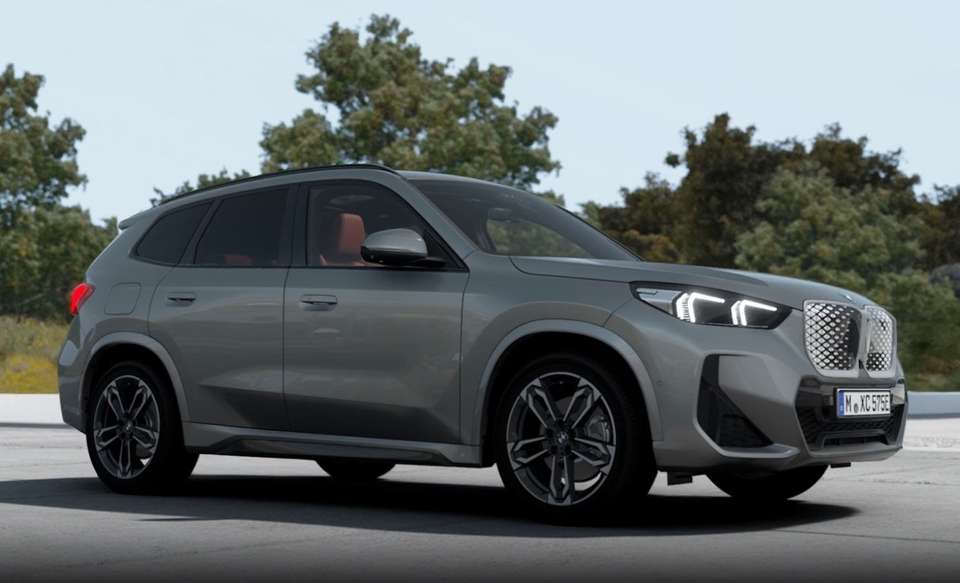 BMW iX1 - Imagem 3