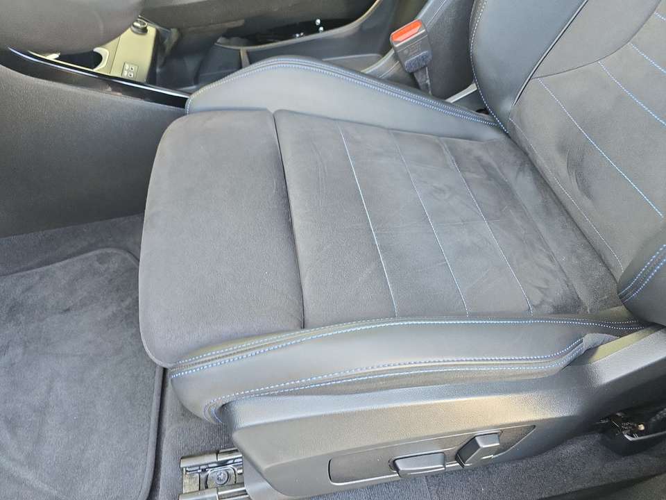 BMW iX1 - Imagem 13
