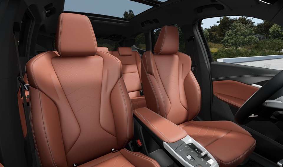 BMW iX1 - Imagem 7