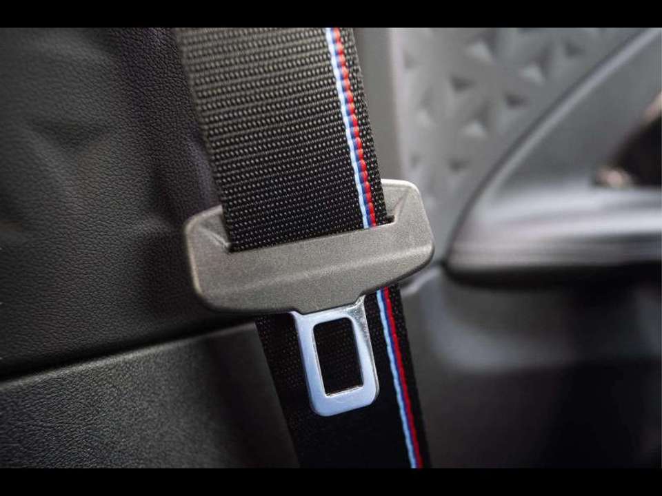 BMW 218 - Imagem 12