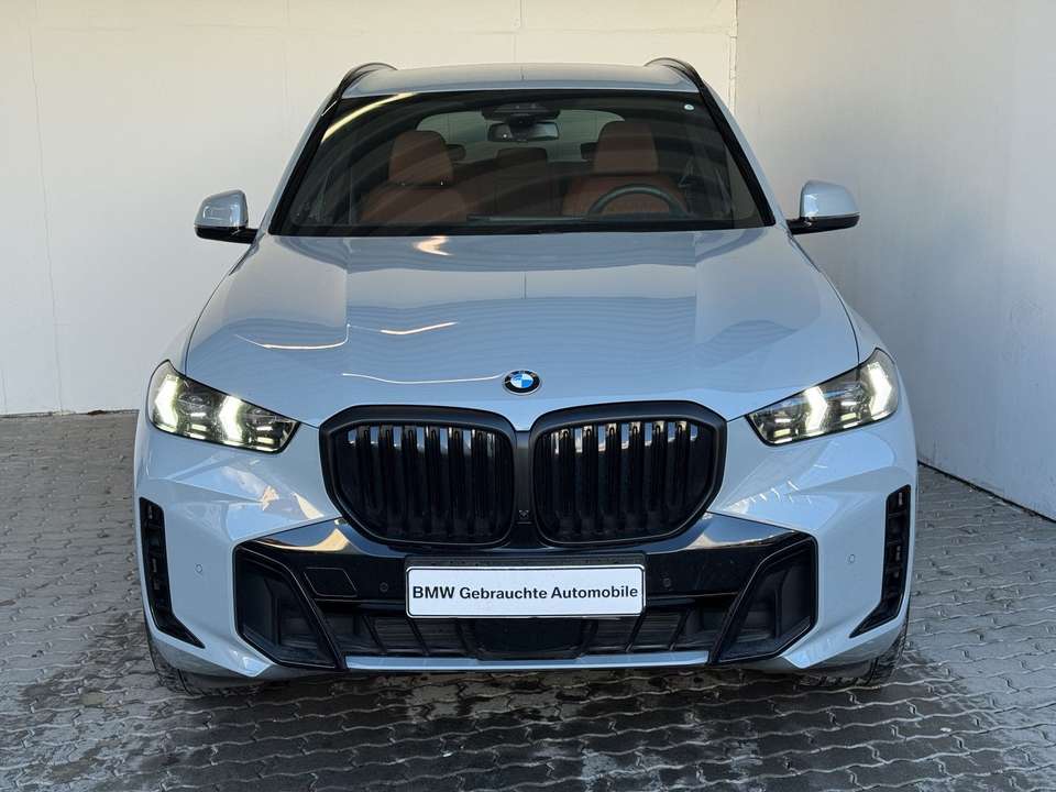 BMW X5 - Imagem 1