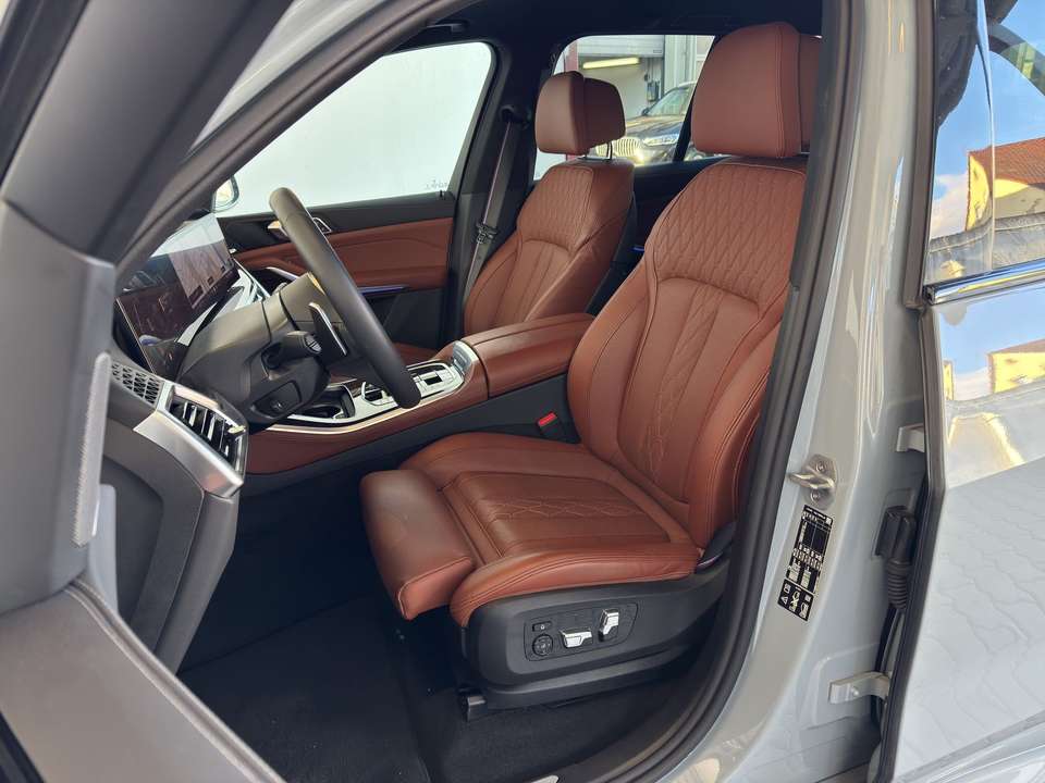 BMW X5 - Imagem 8