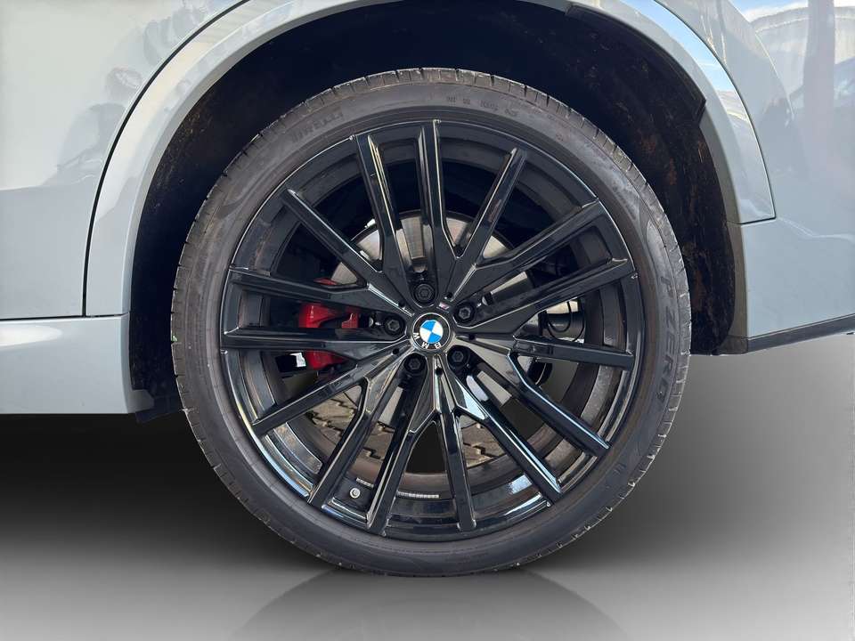 BMW X5 - Imagem 10